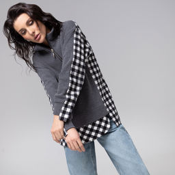 Свитшот с имитацией многослойности, Путешествие начинается (мокрый асфальт) - Charutti фото 4