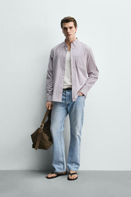 CAMISA REGULAR FIT RAYAS / Rosa / Blanco