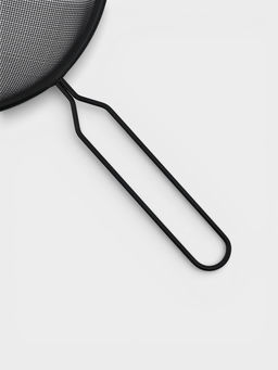 Цена за 2 шт. Сито с ручкой "Нуар" d=18 см, размер 33x18 см