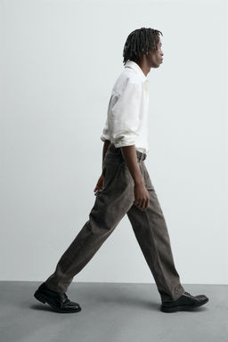 WASHED STRAIGHT FIT JEANS