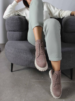 Ботинки 228.V.1541be. Капучино замша/Байка