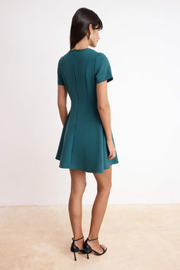 Petrol Etegi Belden Ac?lan K?sa Kol Mini Esnek Dokuma Elbise TWOSS26EL00307