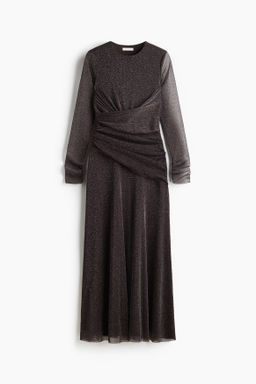 Vestido brillante de malla