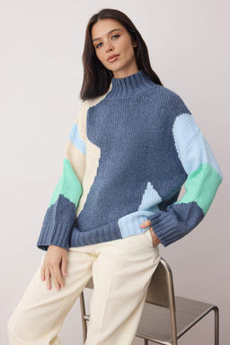 Mavi Yumusak Dokulu Renk Bloklu Genis Kal?p Triko Kazak TWOAW20XS0047