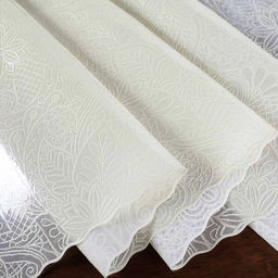 Скатерть ПВХ "Узор любви" 137х280см, длина стола до 240см, на 10 персон, "LACE" гладкая, пленка сверху, беж с перламутром, упак. "классическая" п/э 28х41см т.м. "Домашняя Мода" (Китай)