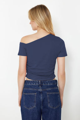 Indigo Buzgulu Asimetrik Yaka Esnek Orme Bluz TWOSS24BZ00073