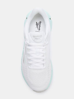 Женские кроссовки REEBOK ZIG DYNAMICA 6 Артикул 4495484, белый