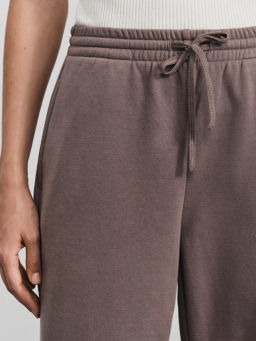 Утепленные джоггеры из хлопка / Zarina фото 5