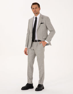 Gri Slim Fit Y_n Ka_mir Kar___ml_ _izgili Tak_m Elbise