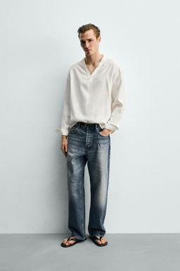 CAMISA FLUIDA CUELLO PICO / Blanco