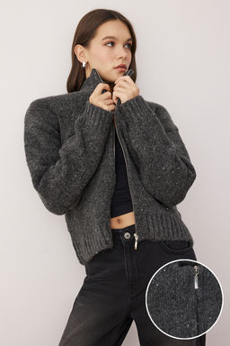 Vizon Fermuarl? Dik Yaka Yumusak Dokulu Payetli Triko H?rka TWOAW26HI00053 - Trendyolmilla фото 8