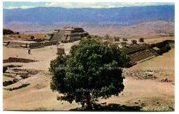 Открытка Пирамиды в городе Оахака (Мексика)