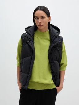 Conso/SS 240102 - nero Пуховой жилет