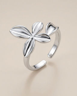 Кольцо с белым серебрением