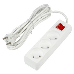 S-CU3-3B WHITE Удлинитель серии Ultra, шнур 3м., 3 гнезда, 10A, б/з. Белый. TM Uniel