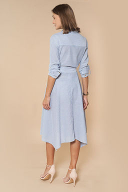 Платье-рубашка их хлопка с асиммеричным низом