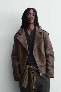 OVERSIZE LEATHER BIKER JACKET - Zara фото 2