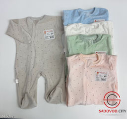 Комбинезон из велюра для малышей 1 шт