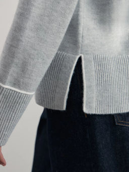 Джемпер с контрастными швами / Zarina фото 7