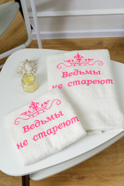 14419/7 Ведьмы не стареют полотенце махровое плотность 400гр