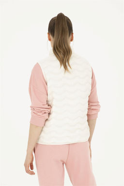 Женский жилет цвета экрю Неожиданная скидка в корзине - U.s. polo assn фото 14