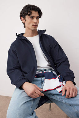 Lacivert Oversize/Genis Kesim Fermuarl? S?cak Tutan Kapusonlu Sweatshirt-H?rka TMNAW24SW00049