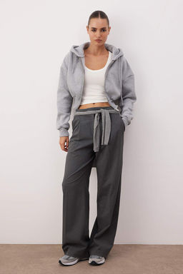 Gri Melanj Crop Oversize Orme Sweatshirt TWOAW25SW00302