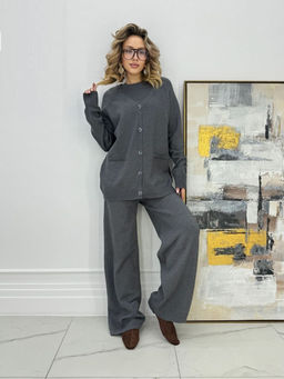 Костюм тройка