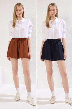 TRENDYOLMILLA Siyah-Vizon Burumcuk Relaxed/Rahat Kal?p K?sa Esnek Orme Sort & Bermuda TWOSS25SR00087