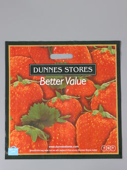Цена за 50 шт. Пакет "Клубника крупная", полиэтиленовый с вырубной ручкой, 45 х 45 + 3 см, 65 мкм
