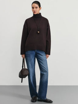 Джемпер из вискозы с воротником-стойкой  Zarina