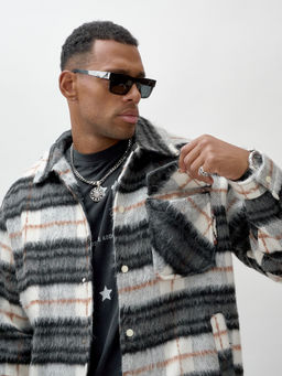 Куртка рубашка шерстяная в клетку мужская демисезонная темно-серого цвета 58565TC