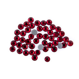 Страз клеевой Zlatka ZRTG-1648 SS16 цветные 3.9 мм стекло 5 x 48 шт в пакете с картонным еврослотом №19 красный (Siam)