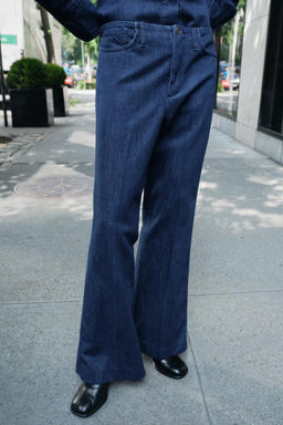 ZW COLLECTION BOOTCUT MID-WAIST JEANS - Zara фото 2