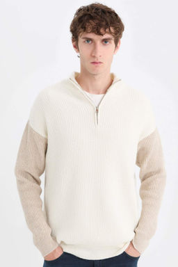 Relax Fit Renk Bloklu Dik Yaka Yar?m Fermuarl? Triko Kazak - Defacto фото 2