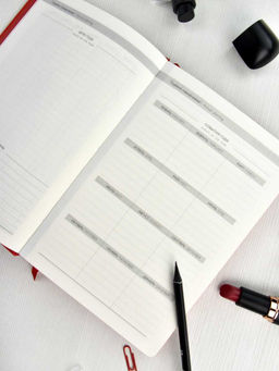 Ежедневник недатированный ESCALADA, А5, 160 л., арт. 67233/ 15 СОФТ-ТАЧ КРАСНЫЙ