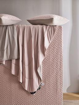 Одеяло Mency Tencel с наматрасником с наволочками ODMNAMT03