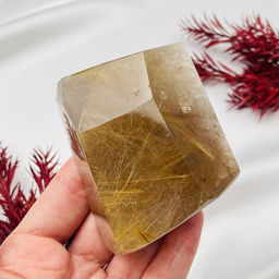 Кристалл из Рутиловго кварца Волосатик