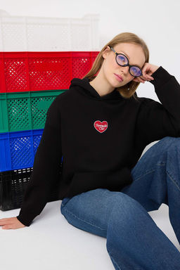Teen Siyah Kal?n Ici Polarl? Kalp Bask?l? Kapusonlu Oversize Kal?p Orme Sweatshirt TWOAW26SW00158 - Trendyolmilla фото 2