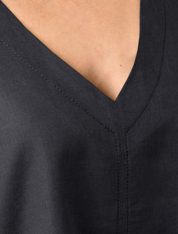 Свободная блузка-топ без застежки изо льна - Vilatte фото 2