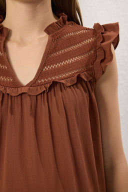 Kahverengi Duz Kesim Nak?s Detayl? Mini Dokuma Elbise TWOSS25EL00303 - Trendyolmilla фото 4