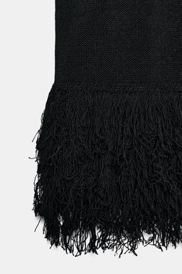 TOP PUNTO FLECOS / Negro