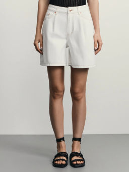 Джинсовые шорты со складками / Zarina фото 3