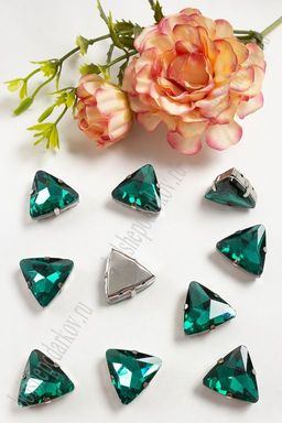 Стразы пришивные 18 мм "Треугольник" (10 шт) SF-3765, изумрудный №5