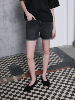 CONTE CON-646 Джинсовые шорты с бахромой washed black