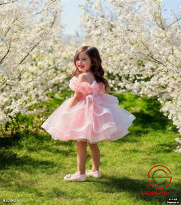 Платье для девочки нарядное