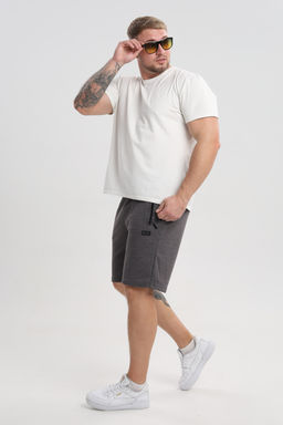 16 Шорты мужские