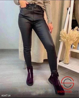 Джинсы с высокой посадкой