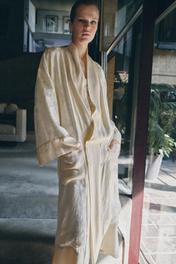 ABRIGO COMBINADO JACQUARD LINO LIMITED EDITION / Vainilla