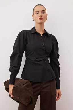 Siyah Balon Kol Detayl? Bele Oturan Asimetrik Fitted Gomlek TWOSS25GO00155